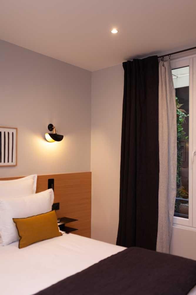 Tinah Paris, Champs Elysees Exterior foto